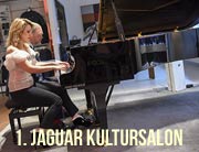 1. „Jaguar Kultursalon“ in München. Alexander Fürst zu Schaumburg-Lippe begleitet Makahmeh Navabi zum Klavierkonzert - und auch seine Ex-Frau Lilly zu Sayn-Witttgenstein war unter den Gästen in der Jaguar Land Rover Markenboutique ( Foto: BrauerPhotos / G.Nitschke für Jaguar)